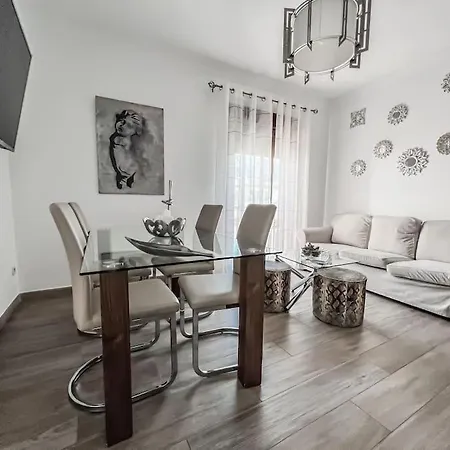 Apartment 2 Bedroom With Large Private Terrace Nerja